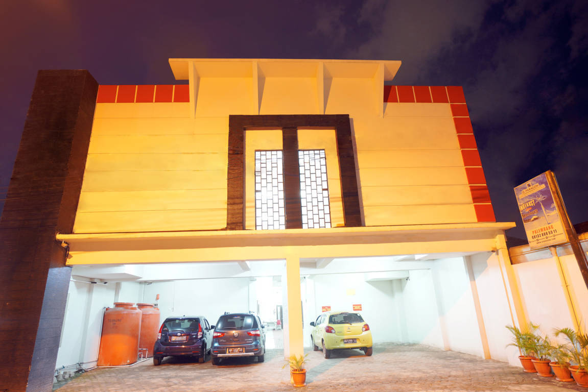 D'Paragon Dwikora Image